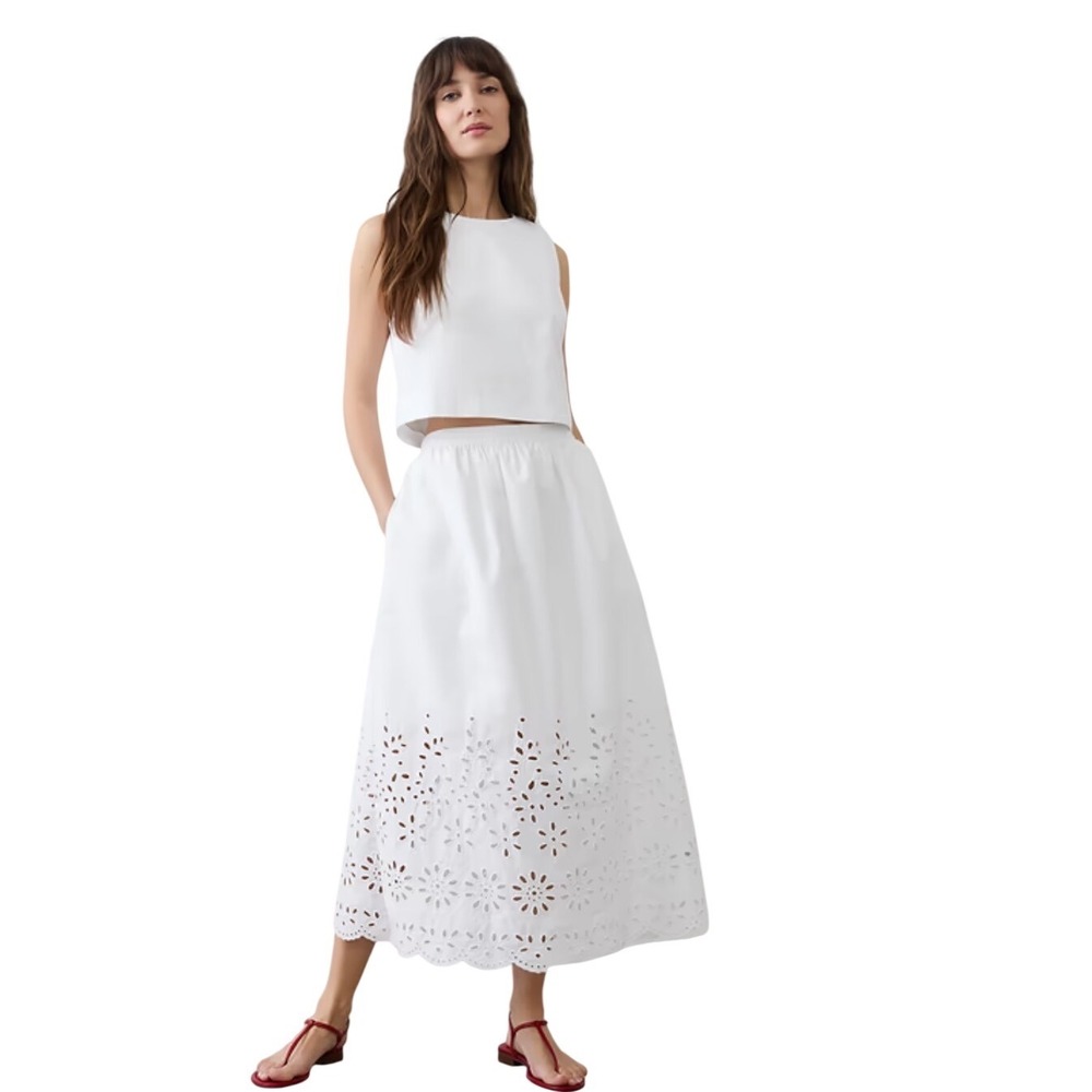 Banana Republic XXS Coastal White Eyelet Midi Skirt Scalloped Hem Cotton